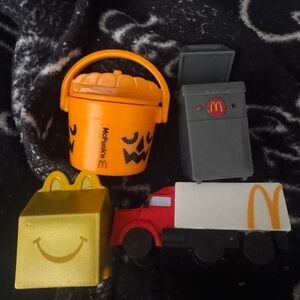 McDonald's Play Set with Red and Yellow Accessories